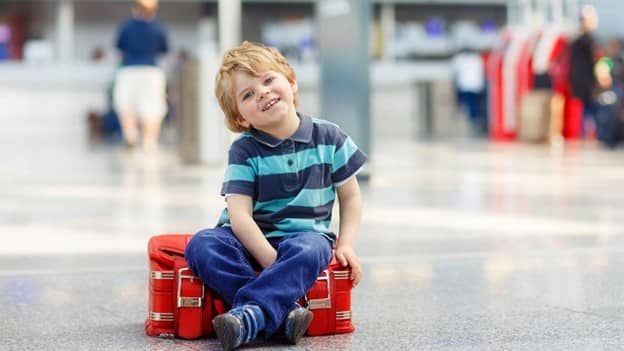 How do I entertain my toddler while traveling?